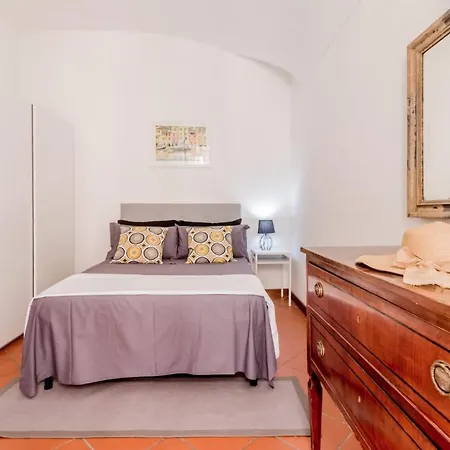 Cozy Apartment Della Purificazione 68-2